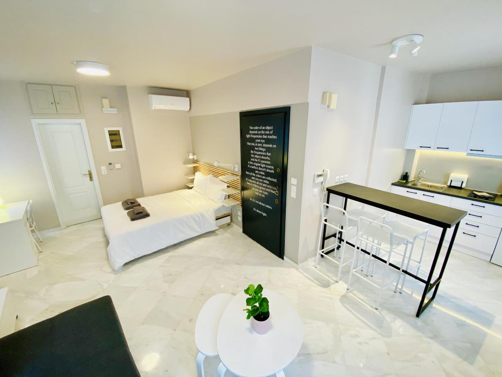 Luxury Studio In Historical Center, Syntagma-Plaka Athen Eksteriør billede